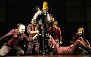 Puppentheater Magdeburg : König Richard III. (c) Jesko Döring