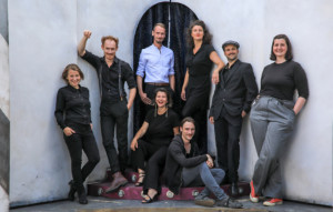 Ensemble 19)20